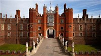 Hampton Court Palace Festive Fayre