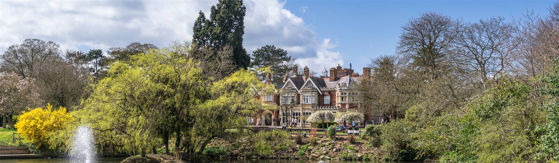 Bletchley Park - Aubrey Park Hotel 