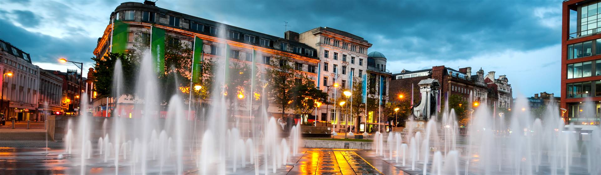 Festive Cruise, Tatton Park & Christmas Markets