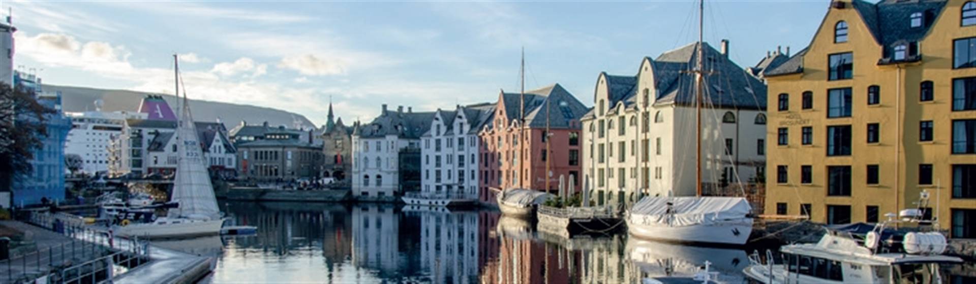 Norways Land of Northern Lights Cruise-Ambassador