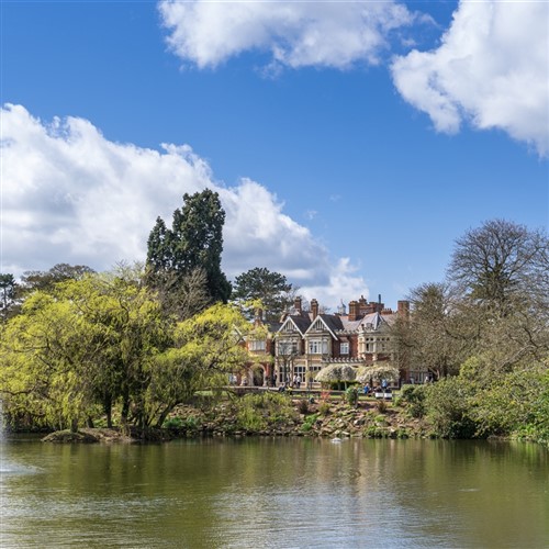 Bletchley Park - Aubrey Park Hotel 