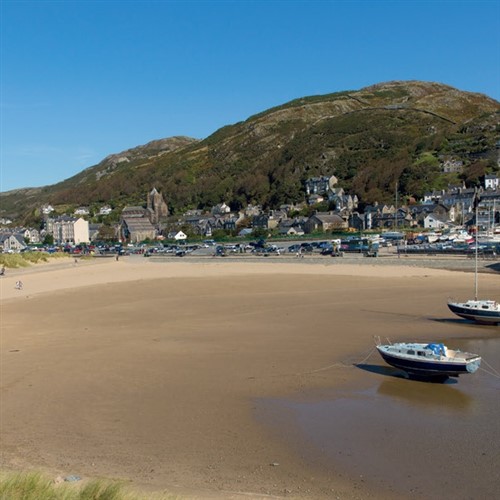 Cardigan Bay T&T