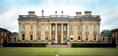 Warner Breaks - Heythrop Park